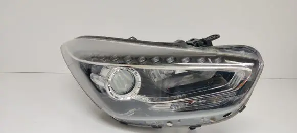 Hyundai i40 Headlight/headlamp 921023Z560