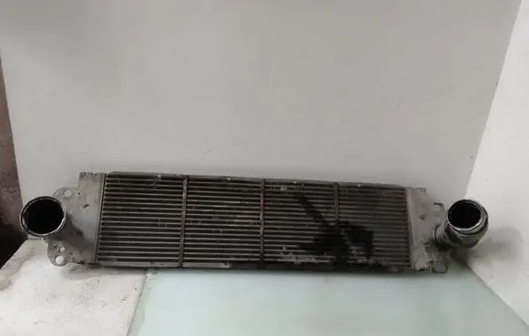 Volkswagen Transporter - Caravelle T5 Intercooler radiator 7H0145804B