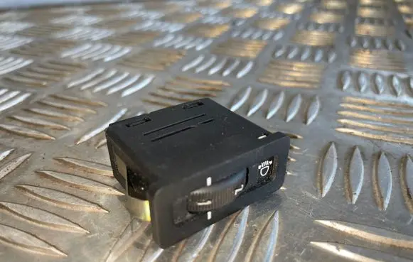 BMW 8 E31 Headlight level height control switch 61311392191