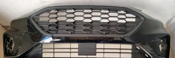 Ford Focus Front bumper JX7B-8200-TA