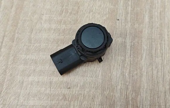 BMW 5 G30 G31 G38 Parking PDC sensor 9826784