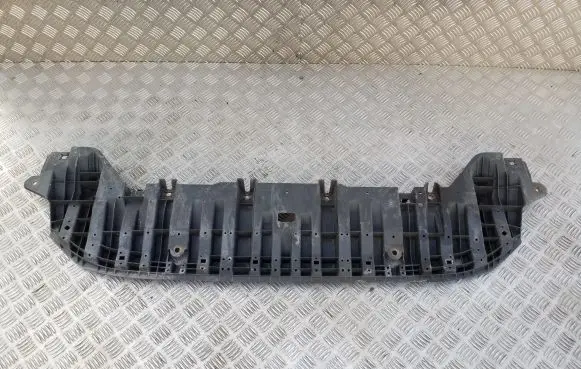 Lexus CT 200H Front bumper skid plate/under tray 5261876010