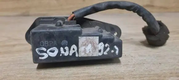 Hyundai Sonata Heater blower motor/fan resistor MJ11012