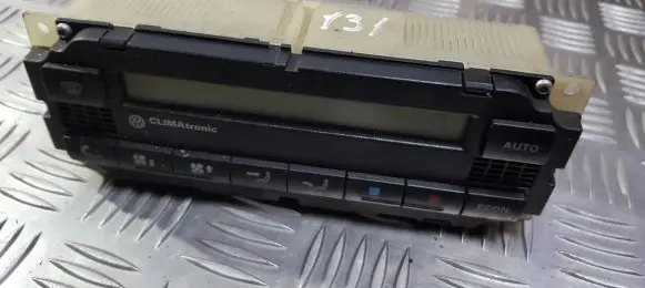 Volkswagen PASSAT B5 Climate control unit 3b2907044a 5hb007617-03
