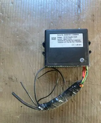 Subaru Legacy Alarm control unit/module 020301021 TU213000204