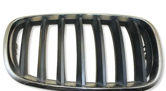 BMW X5 E70 Front bumper upper radiator grill 7157688 15671610