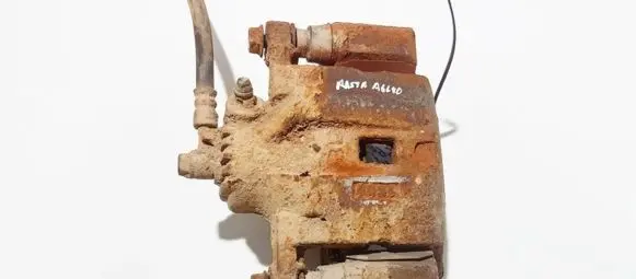 Rear brake caliper