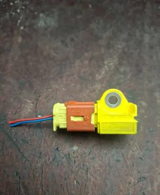 KIA Rio Airbag deployment crash/impact sensor PBTGF15 5WK44371 959203X000