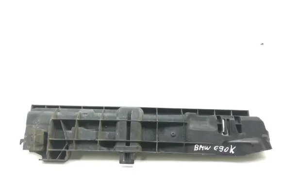 BMW 3 E90 E91 Radiator mount bracket 1710752491211 11074810