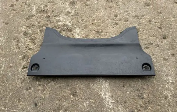 Mercedes-Benz E A207 Trunk/boot floor carpet liner 2046904630