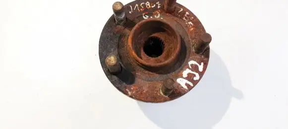Subaru Legacy Rear wheel hub