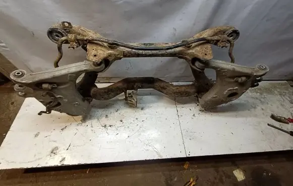 Audi A4 S4 B6 8E 8H Rear subframe 