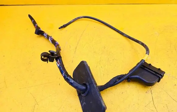 Volvo XC60 Front door wiring loom/harness boot 30644969