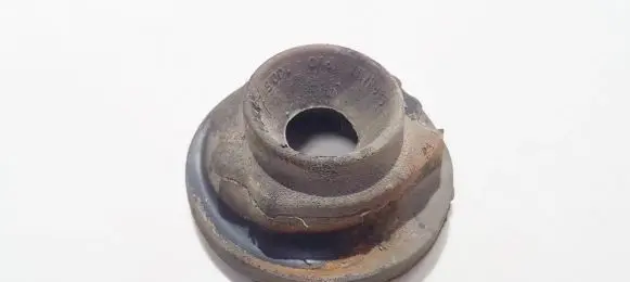Volkswagen Bora Front coil spring rubber mount 