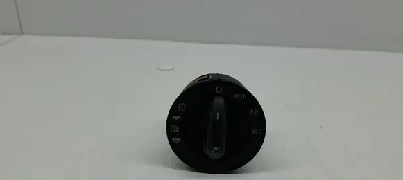 Light switch