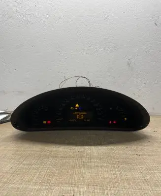 Mercedes-Benz C W203 Speedometer (instrument cluster) A2035403047 110080231