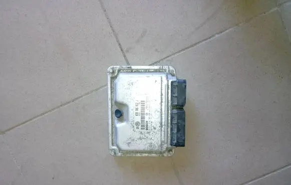 Volkswagen Golf IV Engine control unit/module 038906012j