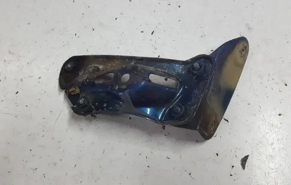 Skoda Octavia Mk2 (1Z) Fender mounting bracket 