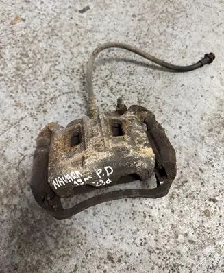 Nissan Navara D23 Front brake caliper