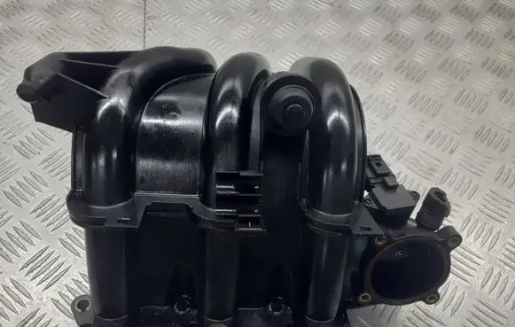 Skoda Fabia Mk1 (6Y) Intake manifold 5WS02530