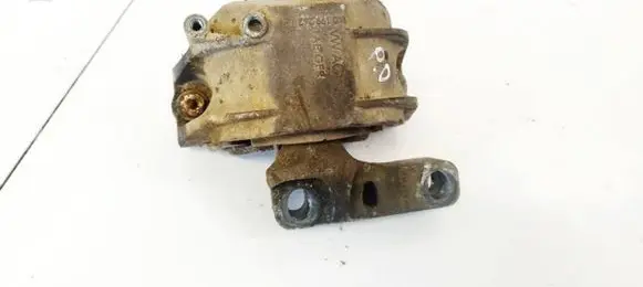 Skoda Octavia Mk2 (1Z) Engine mount bracket 1K0199262