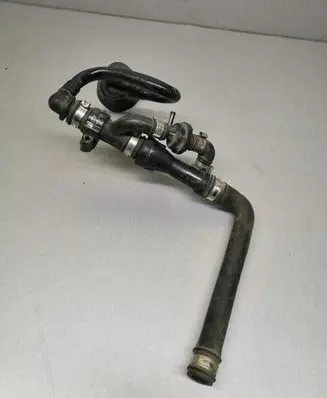 Volkswagen PASSAT B5.5 Valve vacuum 058133753B 058133783L 058133784P