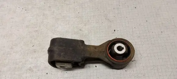 Citroen C5 Engine mount bracket