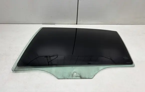 Skoda Octavia Mk3 (5E) Rear door window glass 5E5845205A