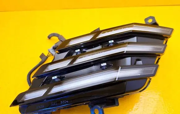 Peugeot 3008 III Headlight/headlamp 1128811289 LA32840 9845434680