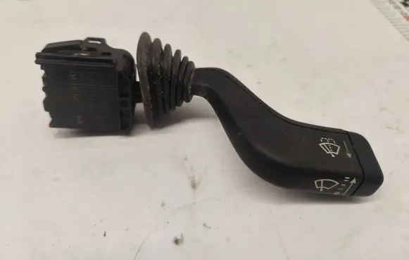 Opel Vectra B Wiper control stalk 090243395 0904812425
