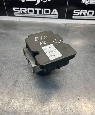 Mercedes-Benz E W212 ABS Pump A2124310148