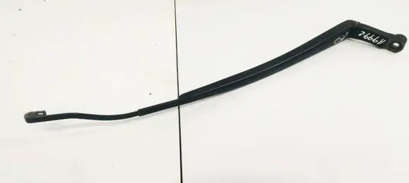 Toyota RAV 4 (XA30) Front wiper blade arm