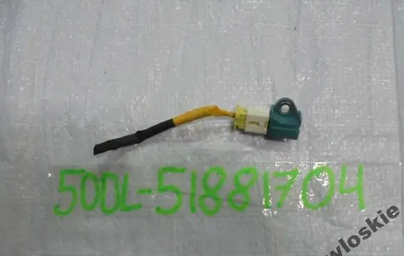 Fiat 500L Airbag deployment crash/impact sensor