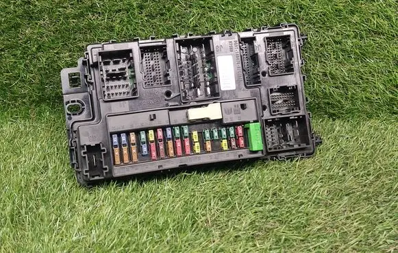 Ford Fusion II Power management control unit DG9T15604DM A2C7337821200