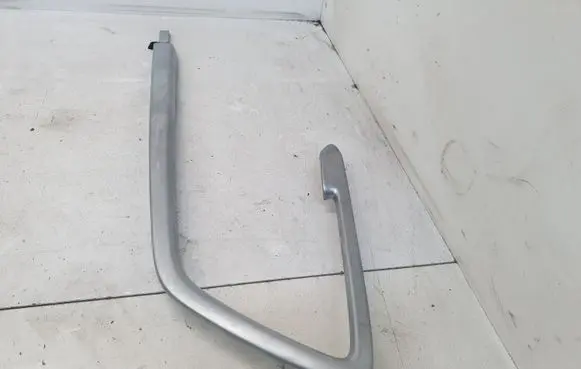 Volvo XC60 Other front door trim element 8635848