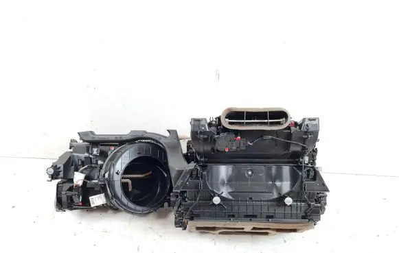 BMW 3 G20 G21 Interior heater climate box assembly 6993760 T65996CK T62724A
