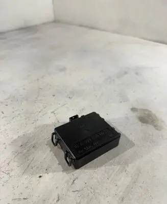 Mercedes-Benz E W211 Rain sensor A2118206026 73628104 5DC00842406