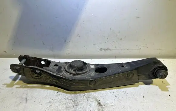 KIA Sorento Rear upper control arm/wishbone 