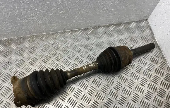 Hyundai Terracan Front driveshaft