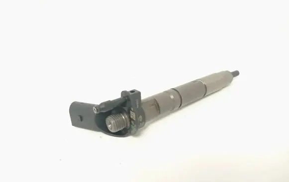 Mercedes-Benz CLS C219 Fuel injector A6420701987
