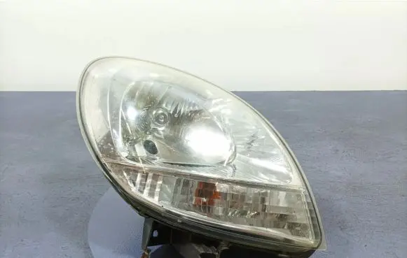 Renault Kangoo I Headlight/headlamp