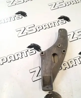 BMW 5 E34 Engine mounting bracket 1139424