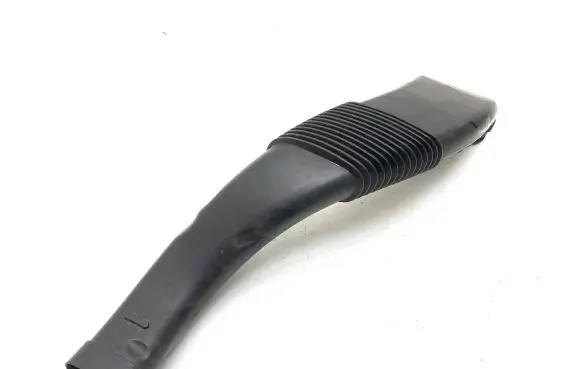 BMW X5 E70 Air intake hose/pipe 7577447 757744703