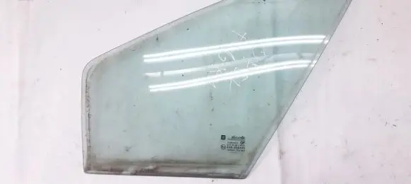 Opel Tigra A Front door vent window glass four-door 