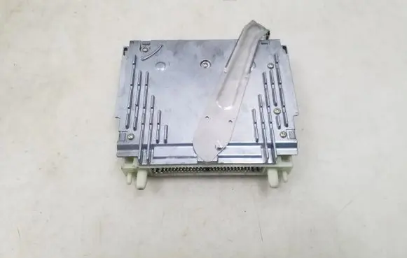 Volvo S70 V70 V70 XC Engine control unit/module P09554637