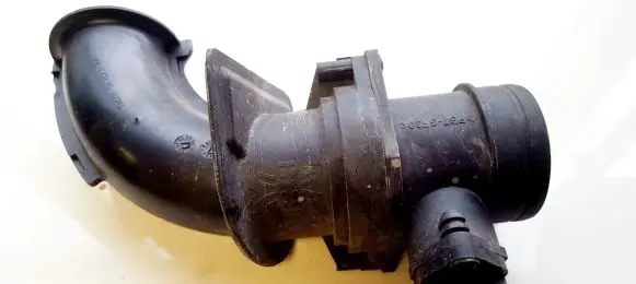 Seat Alhambra (Mk1) Mass air flow meter 0280217121 06A906461