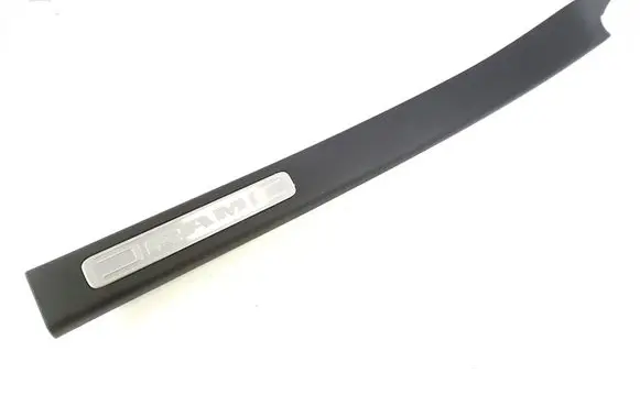 Dodge RAM Rear sill trim cover 6WC73TRMAA