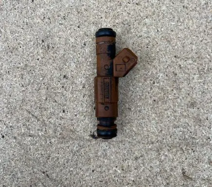 Volvo XC90 Fuel injector 9186340