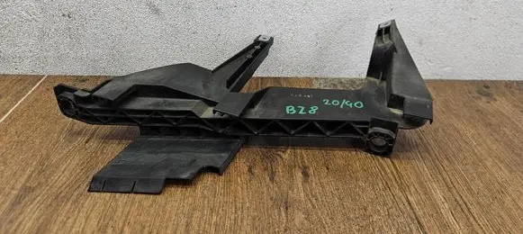 BMW X3 E83 Headlight/headlamp mounting bracket 1301073024