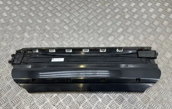 BMW 5 F10 F11 Rear bumper mounting bracket 7391042